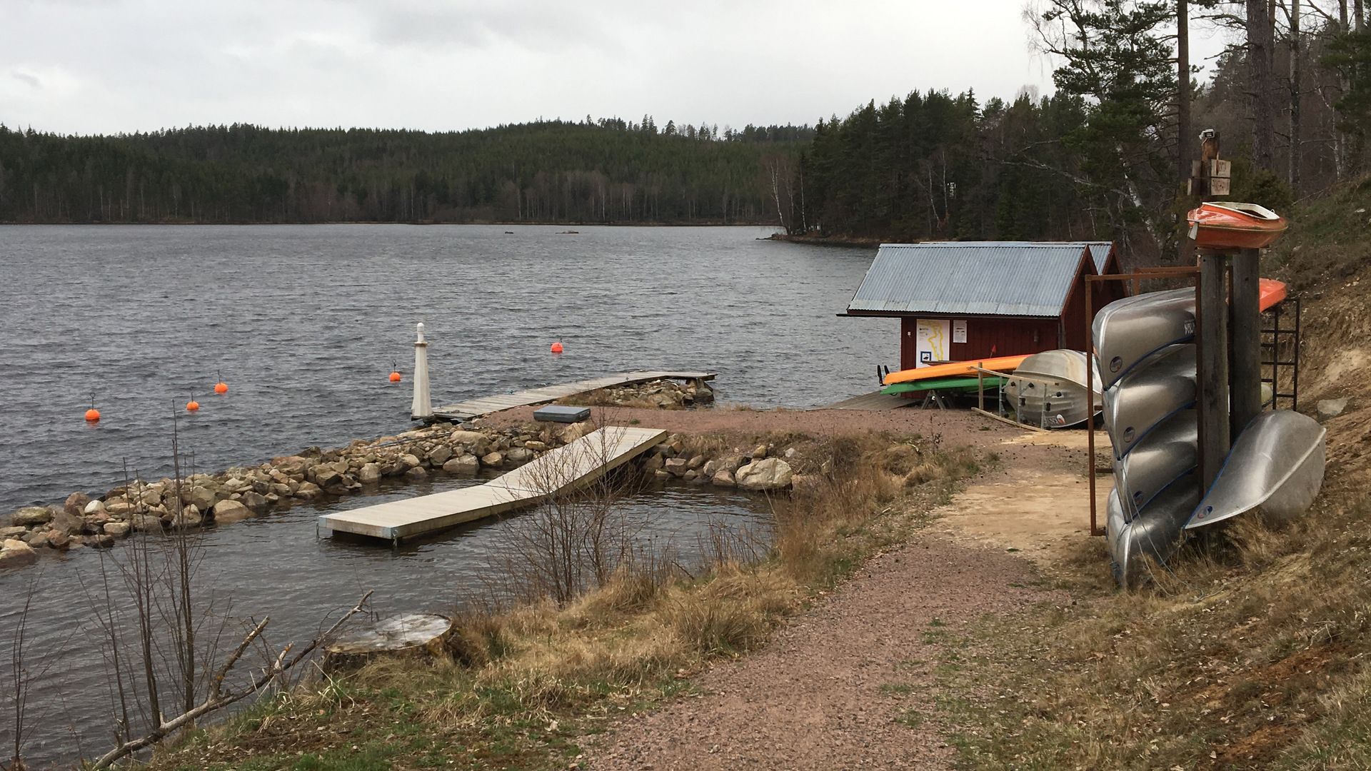 Vatten och kanoter