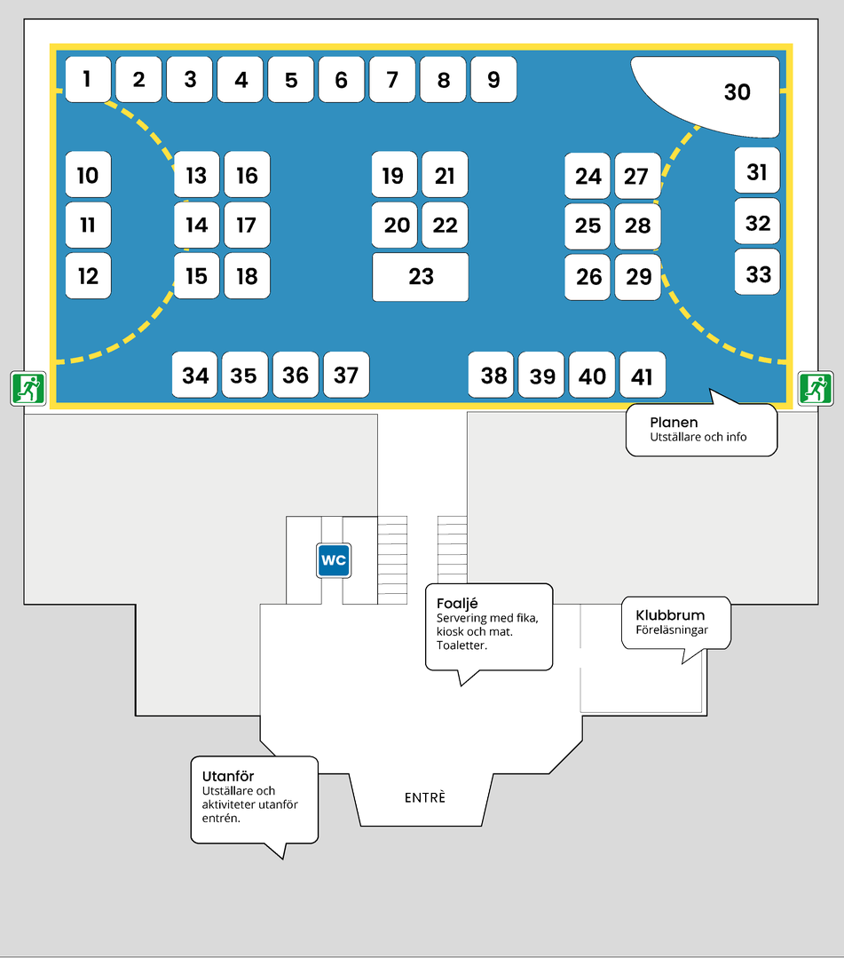 Kvinna lägger på ved på grillplats